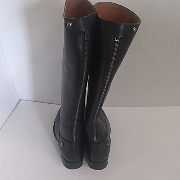 Woman's Frye leather knee boots size 9 B - Picture 3 of 8